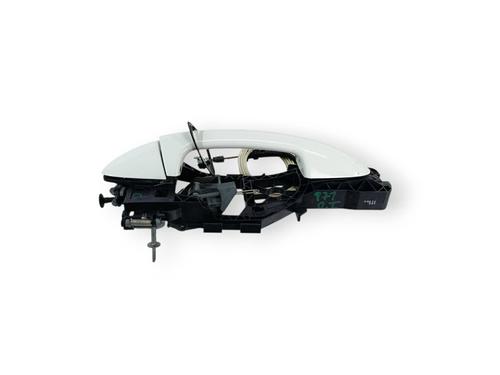 Used Front left exterior door handle VW PASSAT B7 Variant (365) 2.0 TDI (140 hp) 29877845