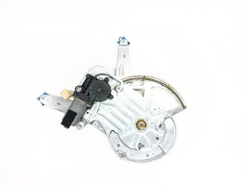 Alzavetro anteriore destra VOLVO XC90 I (275) D5 AWD (185 hp) 31082711