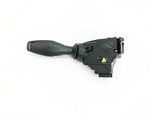 Commodo Essuie Glace / Phare Commodo Essuie Glace / Phare FORD FIESTA VI (CB1, CCN) 1.25 (60 hp) 36525636 36525636