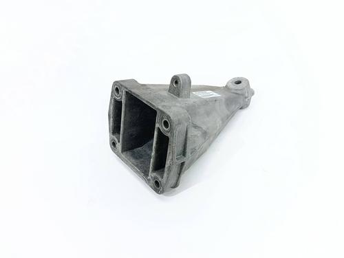 Used Engine mount Engine mount MERCEDES-BENZ SPRINTER 3,5-t Van (B906) 313 CDI (906.631, 906.633, 906.635, 906.637) (129 hp) 33166776 33166776