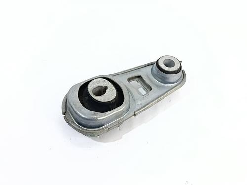 Used Engine mount RENAULT MEGANE IV Hatchback (B9A/M/N_) 1.2 TCe 100 (B9MS) (100 hp) 29282536