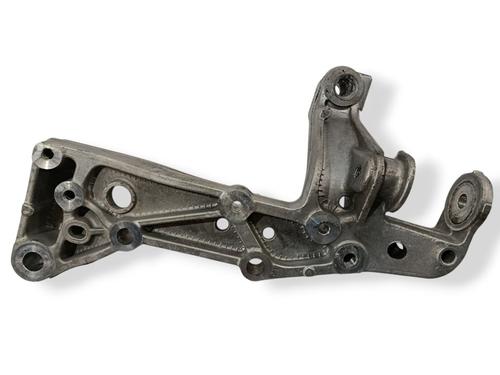 Used Right front suspension arm VW GOLF PLUS V (5M1, 521) [2004-2013]  31149648