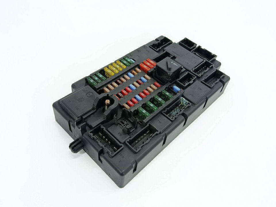 Mini R56 Fuses Fuse box MINI MINI (R56) Cooper 33313712 | B-Parts
