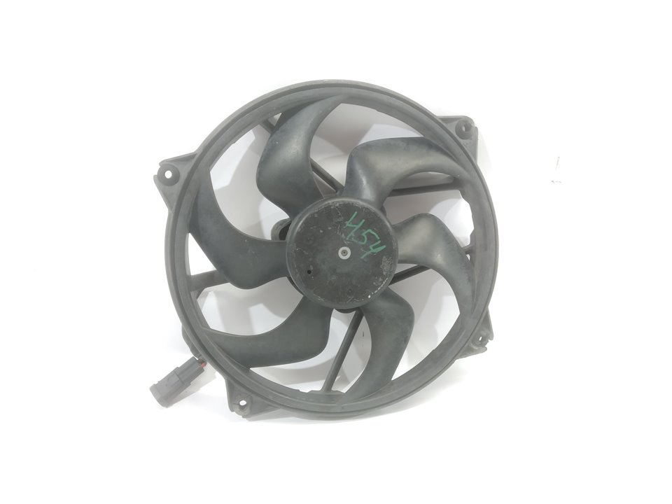 Radiator fan CITROËN C4 Coupe (LA_) 1.4 16V 15870787 | B-Parts