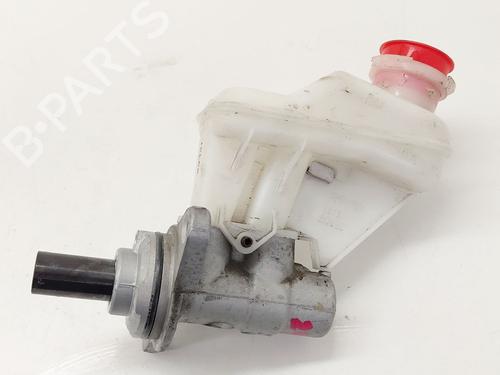 Maître-cylindre MITSUBISHI MIRAGE / SPACE STAR VI Hatchback (A0_A) 1.2 (A03A) (80 hp) 32235106