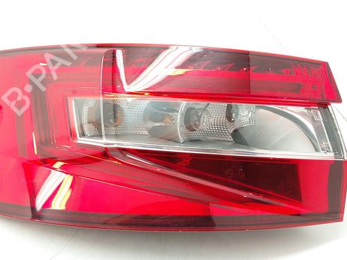 Used Left taillight SKODA SUPERB III (3V3) 2.0 TDI (150 hp) 29924351