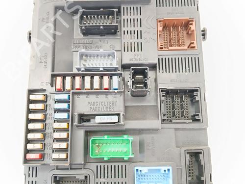 Used Fuse box Fuse box PEUGEOT 2008 I (CU_) 1.2 VTi (82 hp) 35952631 35952631