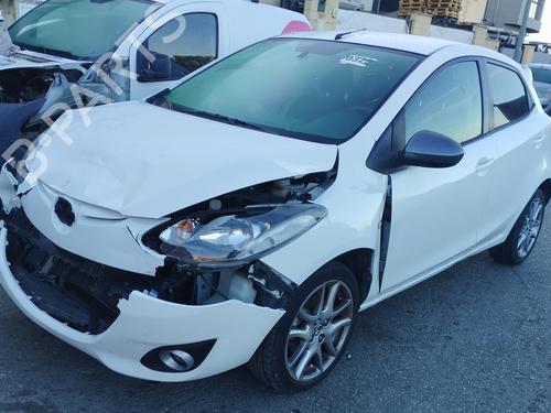 Fechadura frente esquerda MAZDA 2 (DE_, DH_) [2007-2015]  17734895