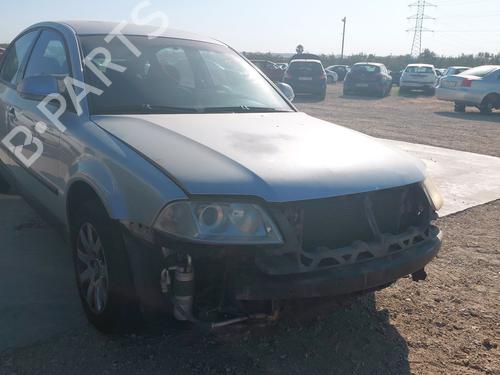 Front right lock VW PASSAT B5.5 (3B3) 1.6 BP27656845C97