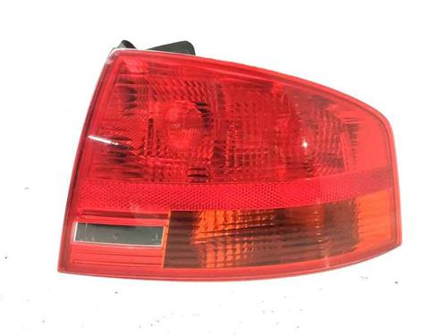 Højre baglygte AUDI A4 B7 (8EC) 2.0 TDI (170 hp) 22639696
