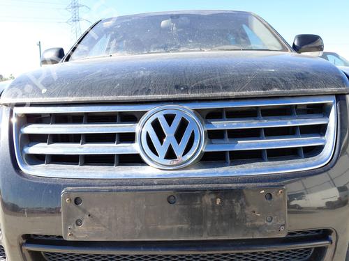 Frontplade/Frontkurv Frontplade/Frontkurv VW TOUAREG (7LA, 7L6, 7L7) 2.5 R5 TDI (174 hp) 33243594 33243594