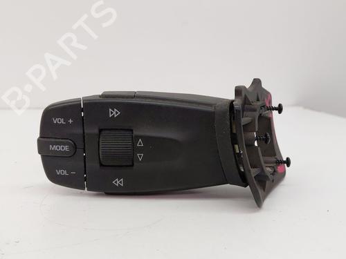 Used Switch SEAT IBIZA IV (6J5, 6P1) 1.2 TDI (75 hp) 29615827