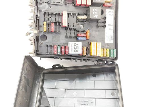 Used Fuse box Fuse box VW GOLF V (1K1) 1.9 TDI (105 hp) 32507905 32507905