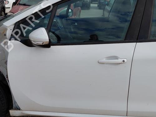 Used Left front door PEUGEOT 208 I (CA_, CC_) 1.2 VTI 82 (82 hp) 29806886