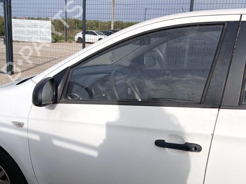 Used Left front door Left front door HYUNDAI i20 I (PB, PBT) 1.4 CRDi (75 hp) 34404730 34404730