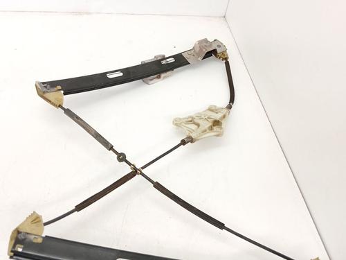 Używane Mechanizm podnoszenia szyby przedniej lewej Mechanizm podnoszenia szyby przedniej lewej 38305988 38305988