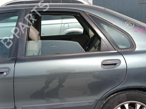 Used Left rear door Left rear door 38511260 38511260
