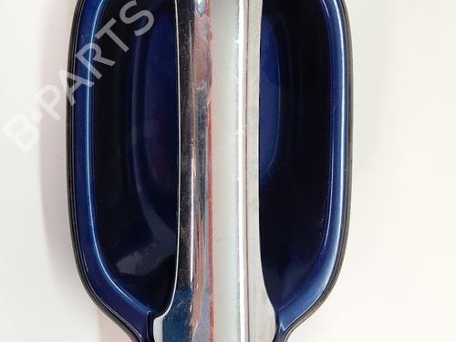 Poignée extérieure arrière droite ISUZU D-MAX I (TFR, TFS) 2.5 DiTD 4x4 (TFS86_) (136 hp) 30083475