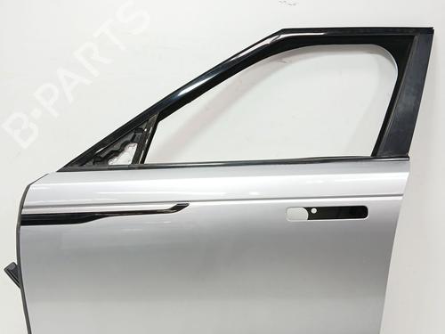 left-front-door-land-rover-range-rover-velar-l560-2017-39503595 main image