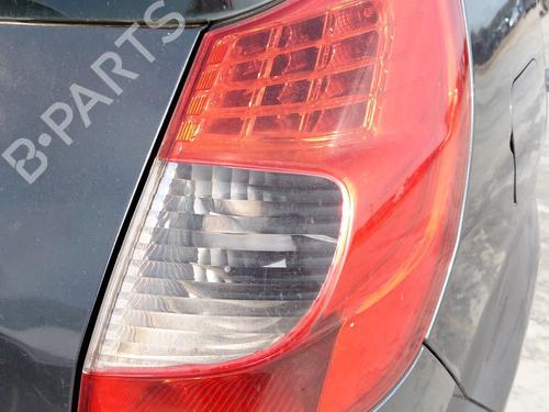 right-taillight-renault-scenic-ii-jm01_-2003-2004-2005-2006-2007-2008-2009-2010-33045377 main image