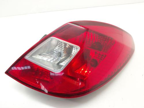 right-taillight-opel-corsa-d-s07-2006-2007-2008-2009-2010-2011-2012-2013-2014-2015-33209454 main image