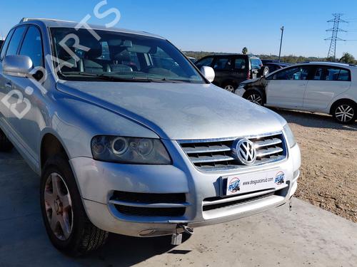 Høyre foran lås Høyre foran lås VW TOUAREG (7LA, 7L6, 7L7) 2.5 R5 TDI (174 hp) 39802636 39802636