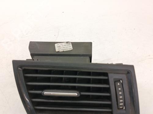 Used Air vent Air vent 38061310 38061310
