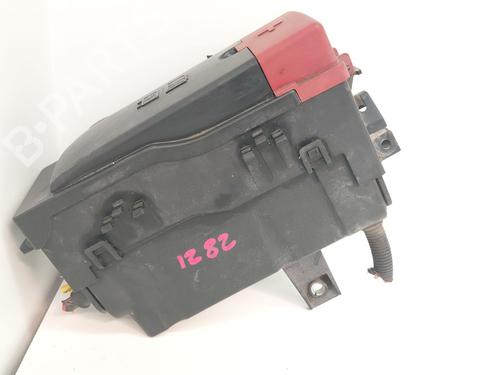 Fuse box JAGUAR XE (X760)  | BP30194105E1 