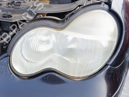 left-headlight-mercedes-benz-c-class-w203-2000-2001-2002-2003-2004-2005-2006-2007-33983478 main image