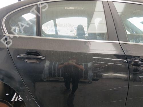 Dør højre bagtil Dør højre bagtil BMW 5 (E60) 525 d (177 hp) 36476676 36476676