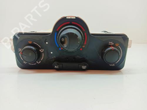 Used Climate control RENAULT CLIO III (BR0/1, CR0/1) [2005-2014]  16530085