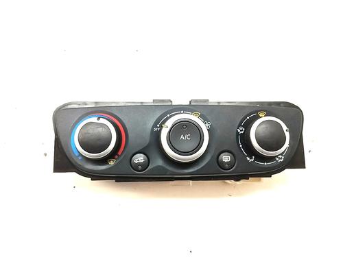 Used Climate control RENAULT MEGANE III Hatchback (BZ0/1_, B3_) [2008-2025]  19112013