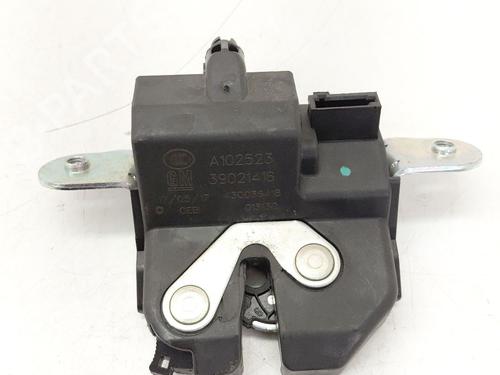 Bakluke lås OPEL ASTRA K (B16) 1.6 CDTi (68) (110 hp) 31810735