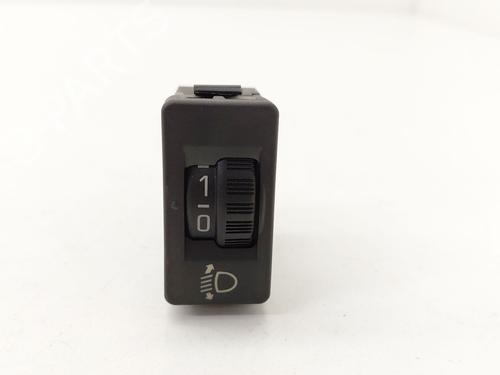 Used Headlight switch CITROËN C4 II (NC_) 1.6 HDi 90 (92 hp) 32449650