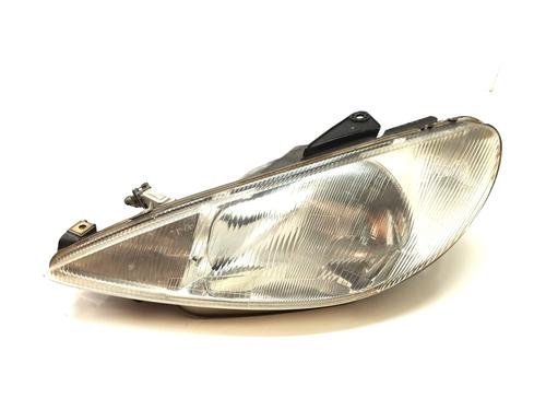 Used Left headlight PEUGEOT 206 Hatchback (2A/C) 1.4 i (75 hp) 16268570
