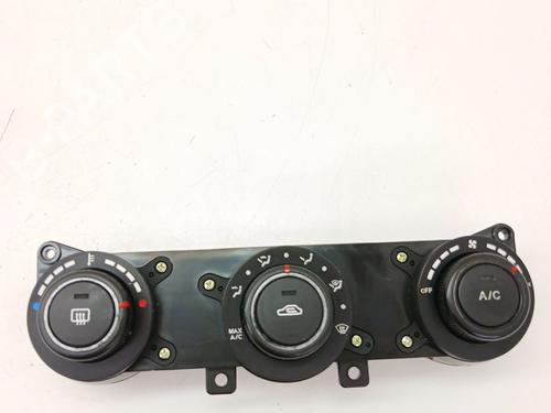 Used Climate control Climate control 38045672 38045672