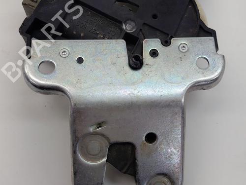 Used Tailgate lock VW PASSAT B6 (3C2) 2.0 TDI 16V (140 hp) 17178640