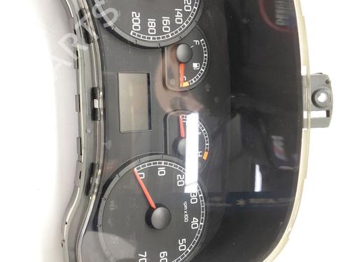 Used Instrument cluster FIAT DOBLO Box Body/MPV (223_) 1.3 D Multijet (75 hp) 31854760
