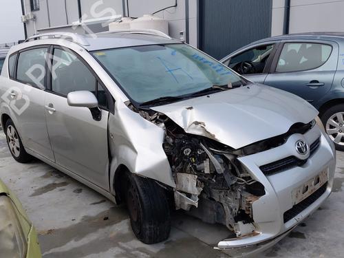 Højre fortil lås TOYOTA COROLLA Verso (ZER_, ZZE12_, R1_) 2.2 D-4D (AUR10_, AUR10R) (136 hp) 31645142