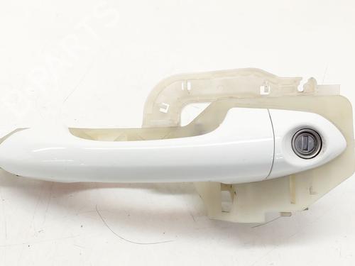 Used Front left exterior door handle KIA CARENS IV 1.7 CRDi (116 hp) 31250874