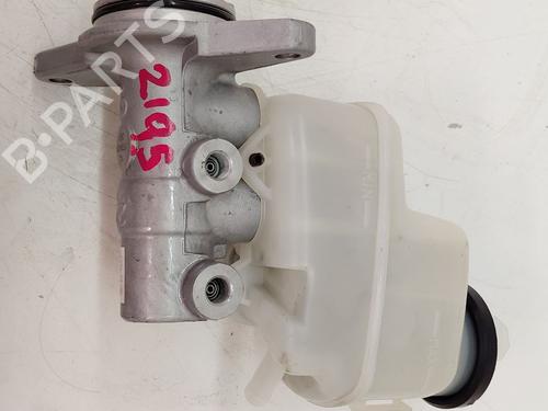 Used Brake master cylinder TOYOTA RAV 4 III (_A3_) 2.2 D 4WD (ALA30_, ALA30R) (177 hp) 29162661