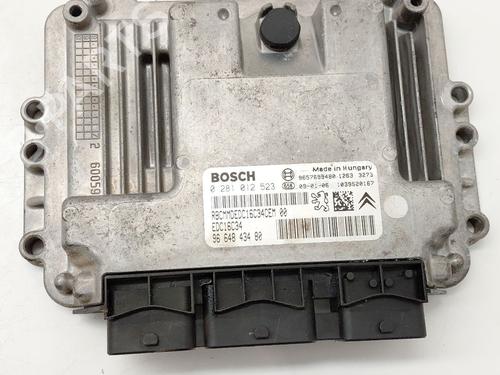 engine-control-unit-ecu-citroen-c3-i-fc_-fn_-2002-2003-2004-2005-2006-2007-2008-2009-2010-2011-2012-2013-31814488 main image