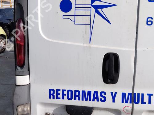 left-tailgate-nissan-primastar-van-x83-2002-31828612 main image