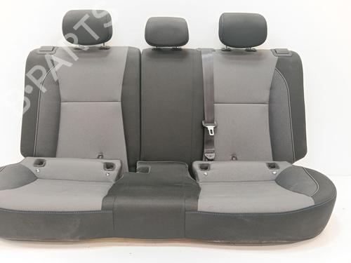 Sæde Bagtil Sæde Bagtil HYUNDAI i20 II (GB, IB) 1.4 CRDi (90 hp) 34234328 34234328