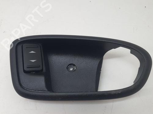 Used Right front window switch FORD MONDEO IV (BA7) 2.0 (145 hp) 24669838