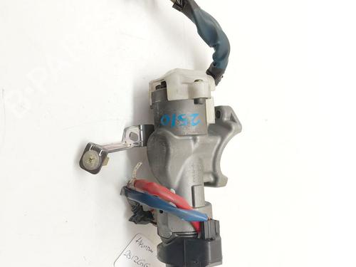 Used Ignition barrel HYUNDAI i30 (FD) 1.4 (109 hp) 33045365