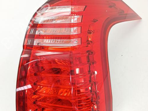 right-taillight-peugeot-5008-0u_-0e_-2009-2010-2011-2012-2013-2014-2015-2016-2017-34163284 main image