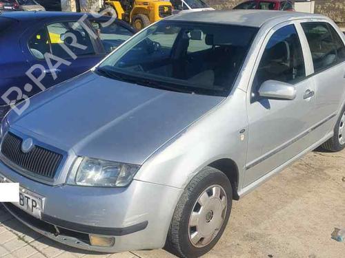Brugte SKODA FABIA I Saloon (6Y3) 1.4 16V (75 hp) 2395986