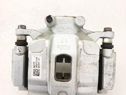 Used Right front brake caliper Right front brake caliper 39435534 39435534