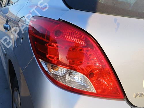 Used Left taillight Left taillight 39466352 39466352